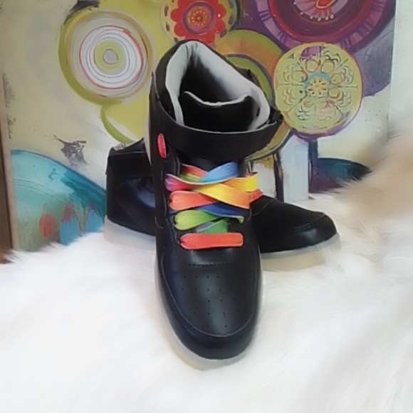 SZ 10 Black Light up sole Women's SZ 10 - Men's SZ 8.5 - Picture 2 of 6